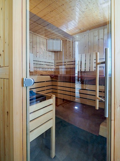KOMFORT Ecksauna